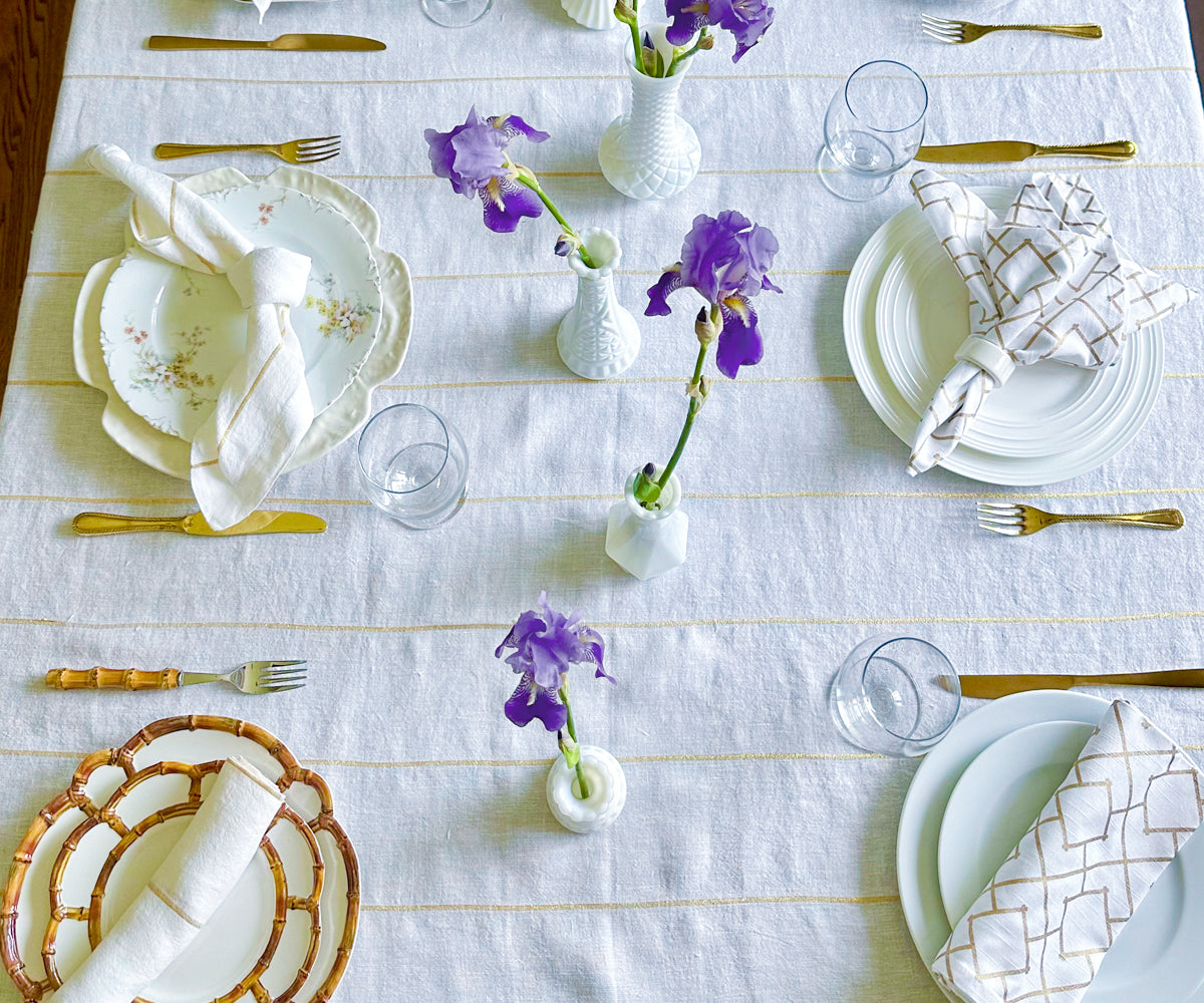 Thanksgiving Table Setting Ideas for Every Shape