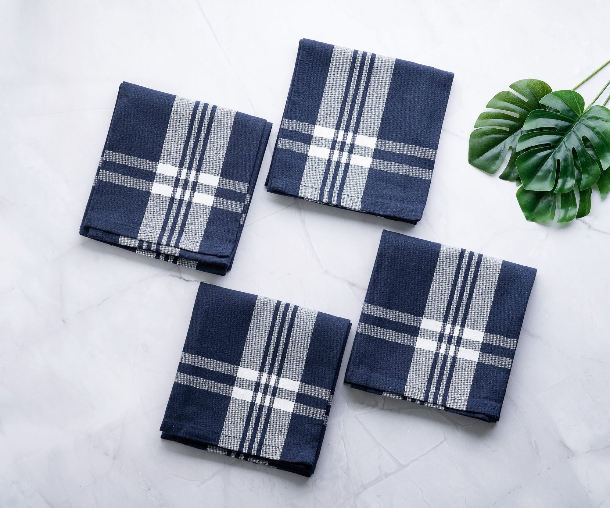 How do you Fold Kitchen Towels for Maximum Storage and Organization? How do you Fold Kitchen Towels for Maximum Storage and Organization?