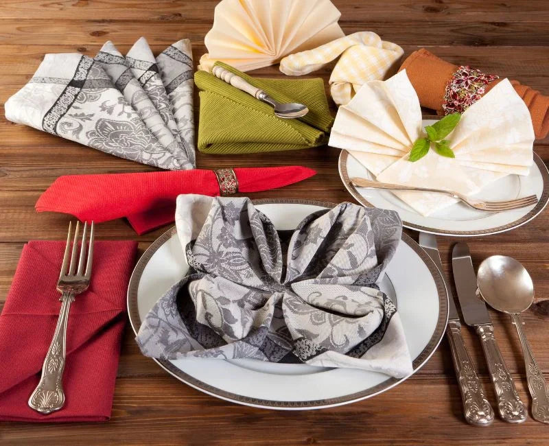Creative Ways to Fold Napkins for Your Table Settings Creative Ways to Fold Napkins for Your Table Settings