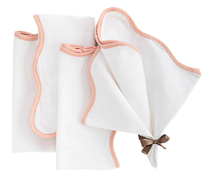 scalloped-napkin scalloped-napkin