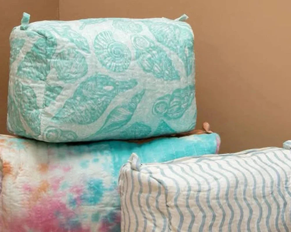 Toiletry Bags That Make Travel and Daily Organization Easy Toiletry Bags That Make Travel and Daily Organization Easy