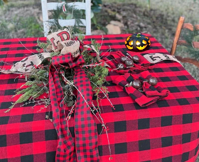 Halloween Tablecloth Collections: Create a Spooktacular Setting Halloween Tablecloth Collections: Create a Spooktacular Setting