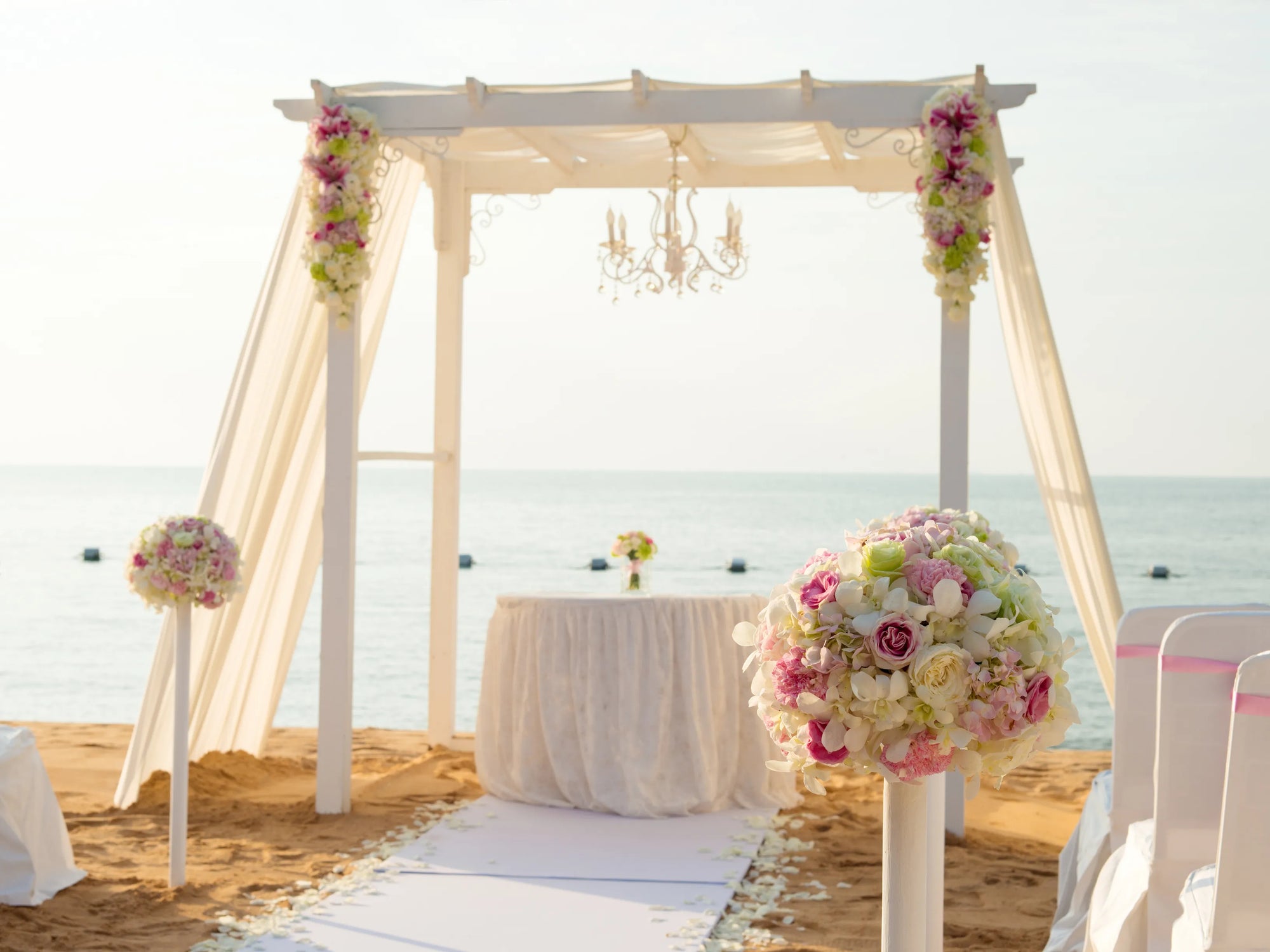 Outdoor Wedding Table Decorations that will Impress Your Guests Outdoor Wedding Table Decorations that will Impress Your Guests