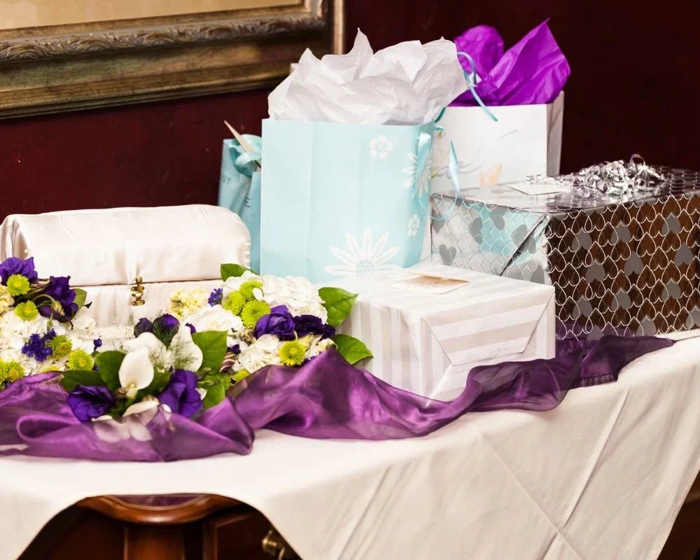 Wedding-Gift-deas-2025 Wedding-Gift-deas-2025