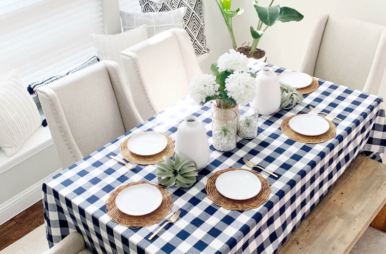 Navy blue and white rectangular tablecloth Navy blue and white rectangular tablecloth