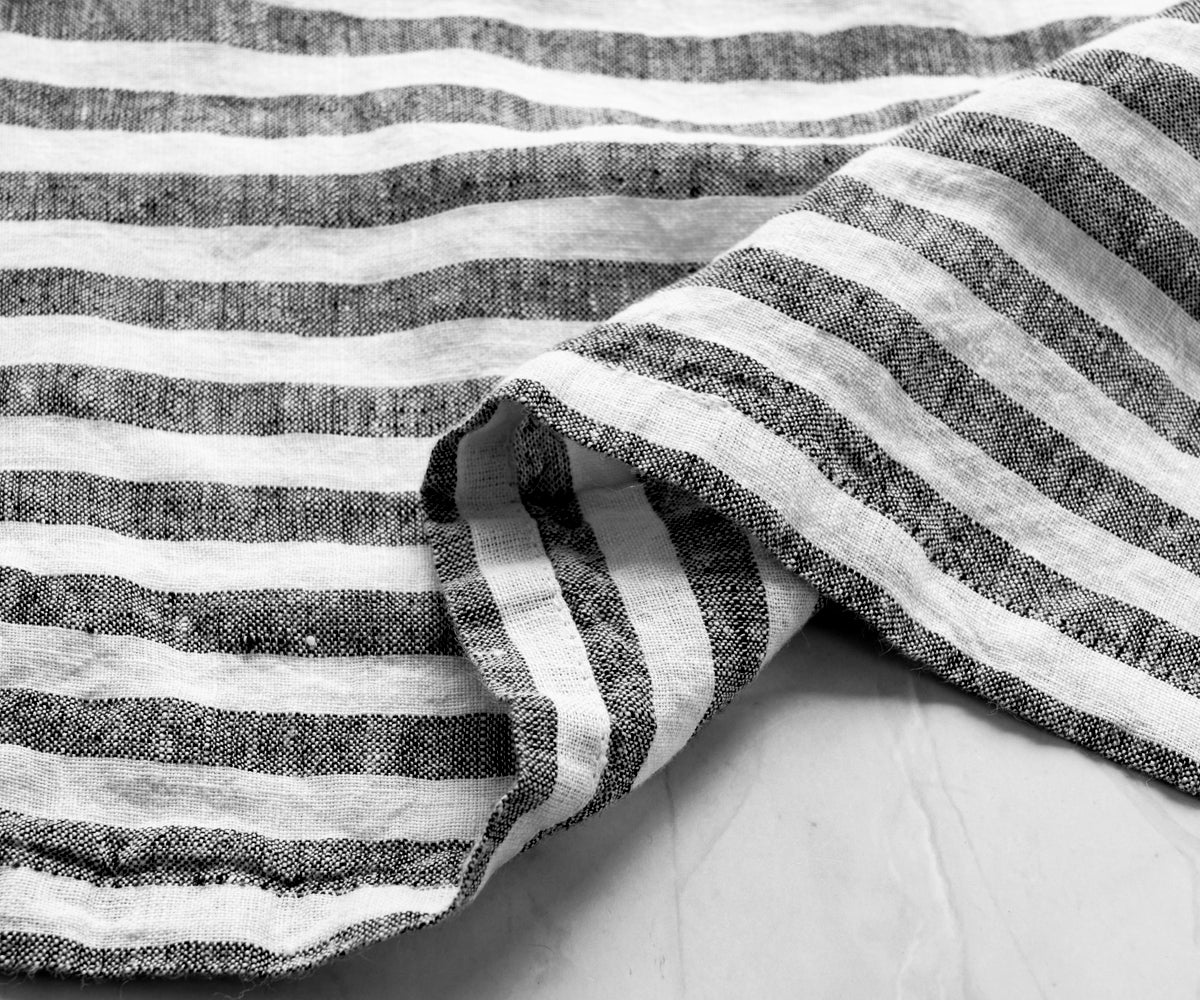 Newton Paisley Linen Napkins: Bring a touch of classic elegance to your table with our Newton Paisley Linen Napkins, featuring a sophisticated paisley pattern for a timeless look. Newton Paisley Linen Napkins: Bring a touch of classic elegance to your table with our Newton Paisley Linen Napkins, featuring a sophisticated paisley pattern for a timeless look.