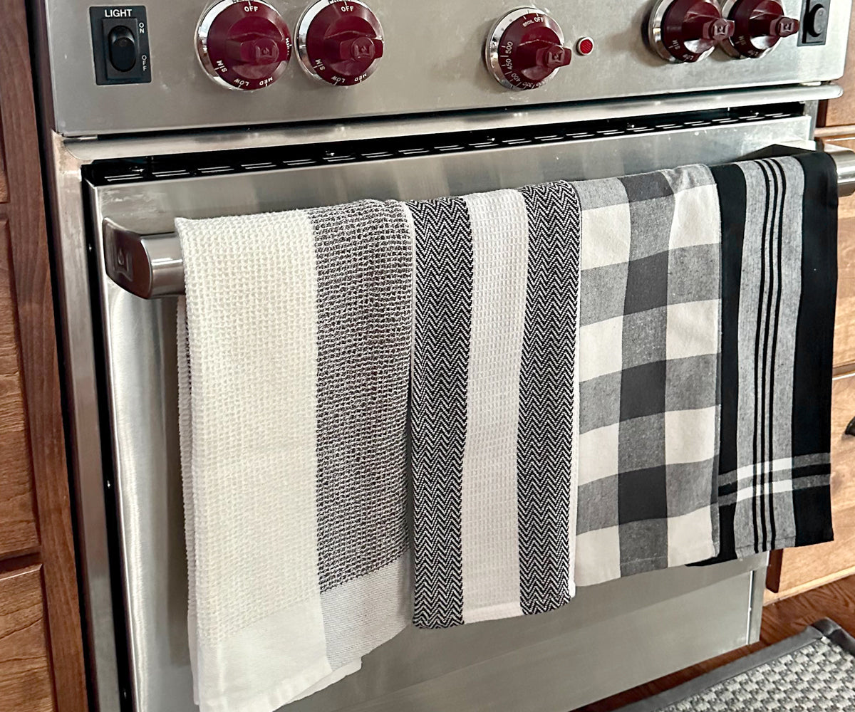 Treat yourself to the luxury of premium waffle linen tea towels and enjoy the convenience of having reliable, stylish towels at your fingertips.  Treat yourself to the luxury of premium waffle linen tea towels and enjoy the convenience of having reliable, stylish towels at your fingertips.
