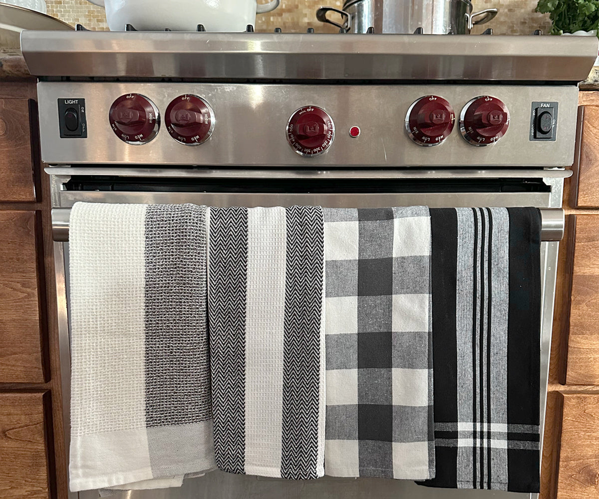 Experience the joy of cooking with confidence, knowing you have the perfect kitchen hand towels by your side.  Experience the joy of cooking with confidence, knowing you have the perfect kitchen hand towels by your side.