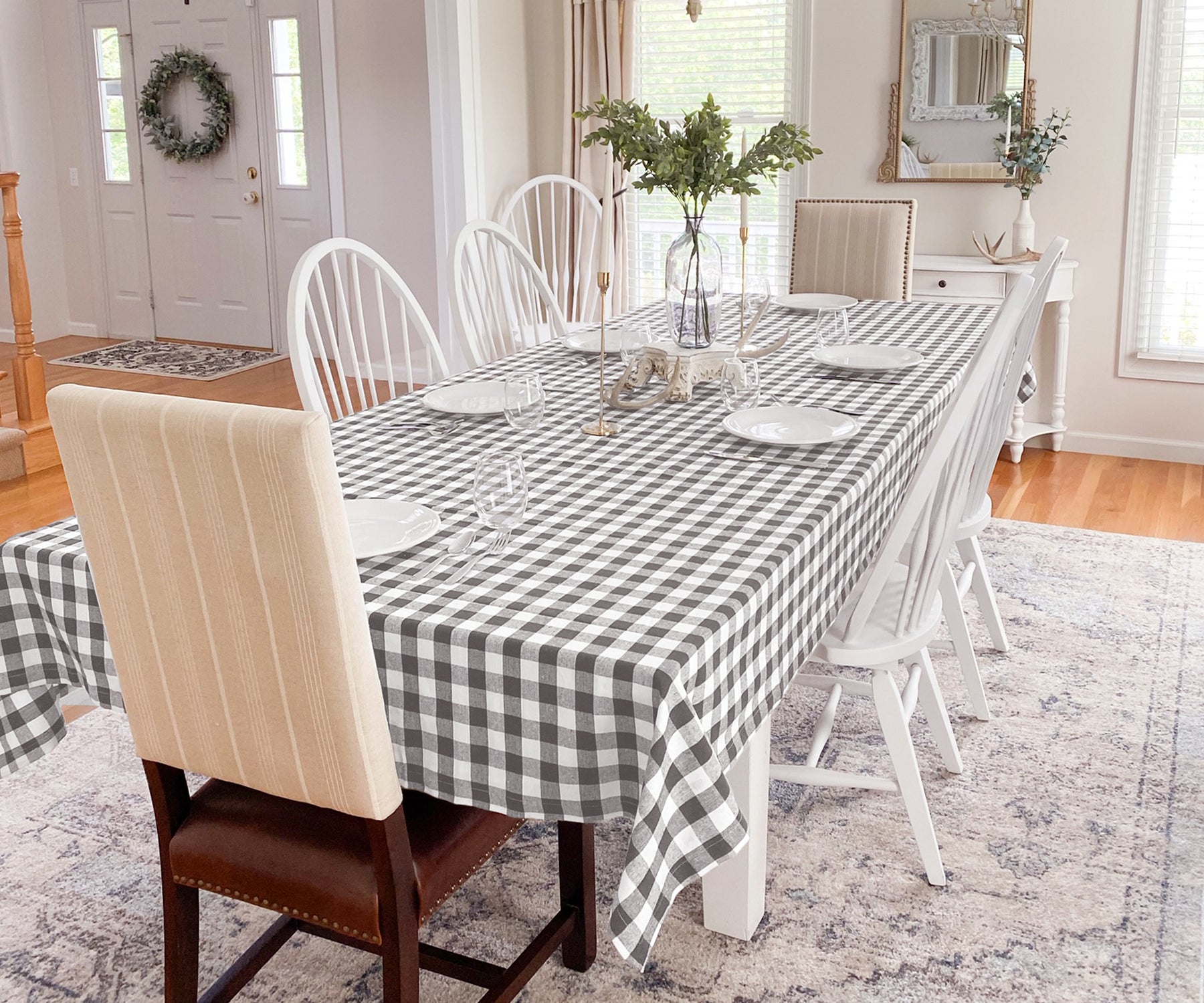 Soft Cotton tablecloth for comfortable and relaxed dining.