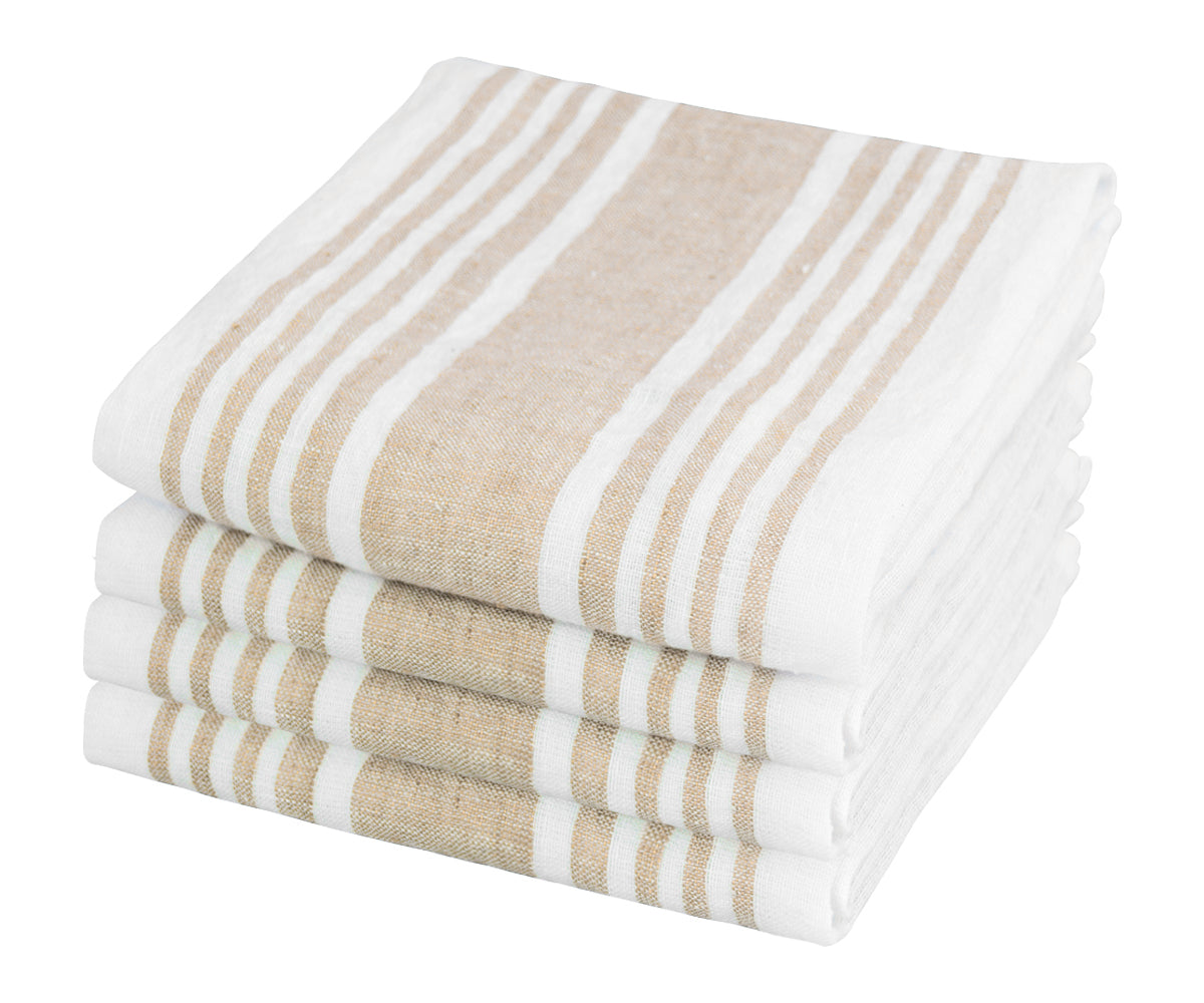 Set of beige thanksgiving napkins with a rustic charm, ideal for farmhouse decor. Set of beige thanksgiving napkins with a rustic charm, ideal for farmhouse decor.