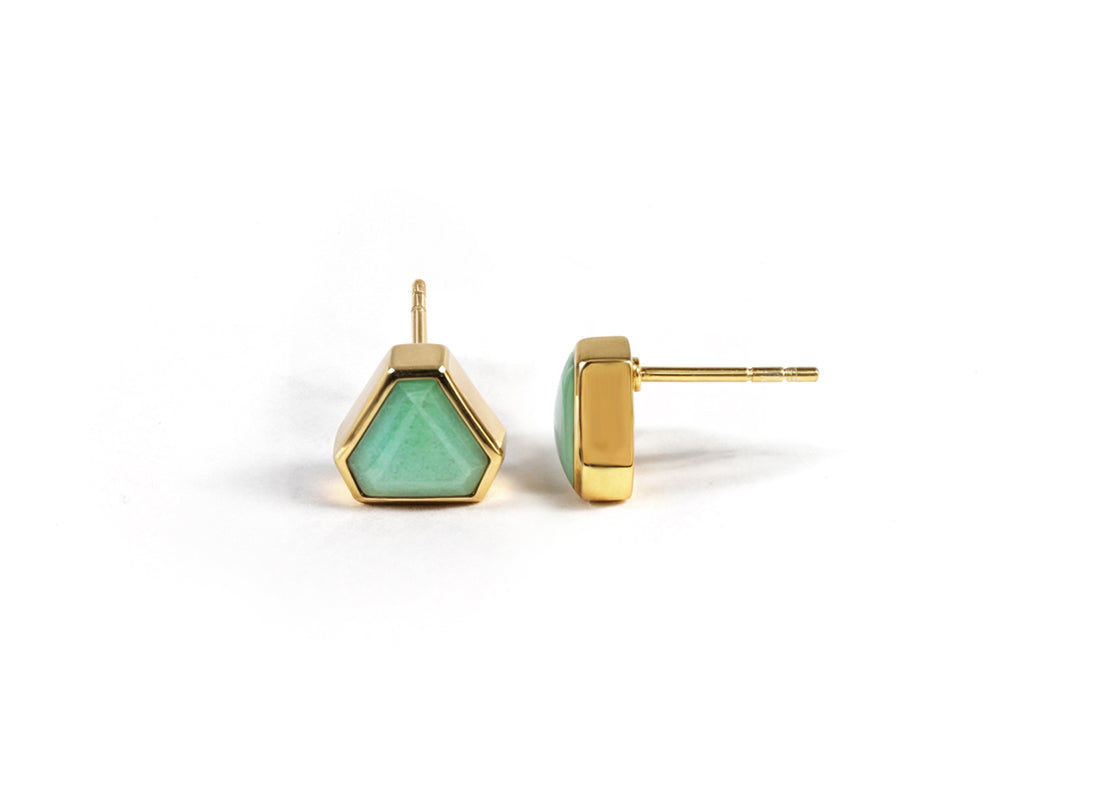 Beautiful chrysoprase earrings for women featuring 7mm Chrysoglow stones with a comfortable fit. Beautiful chrysoprase earrings for women featuring 7mm Chrysoglow stones with a comfortable fit.