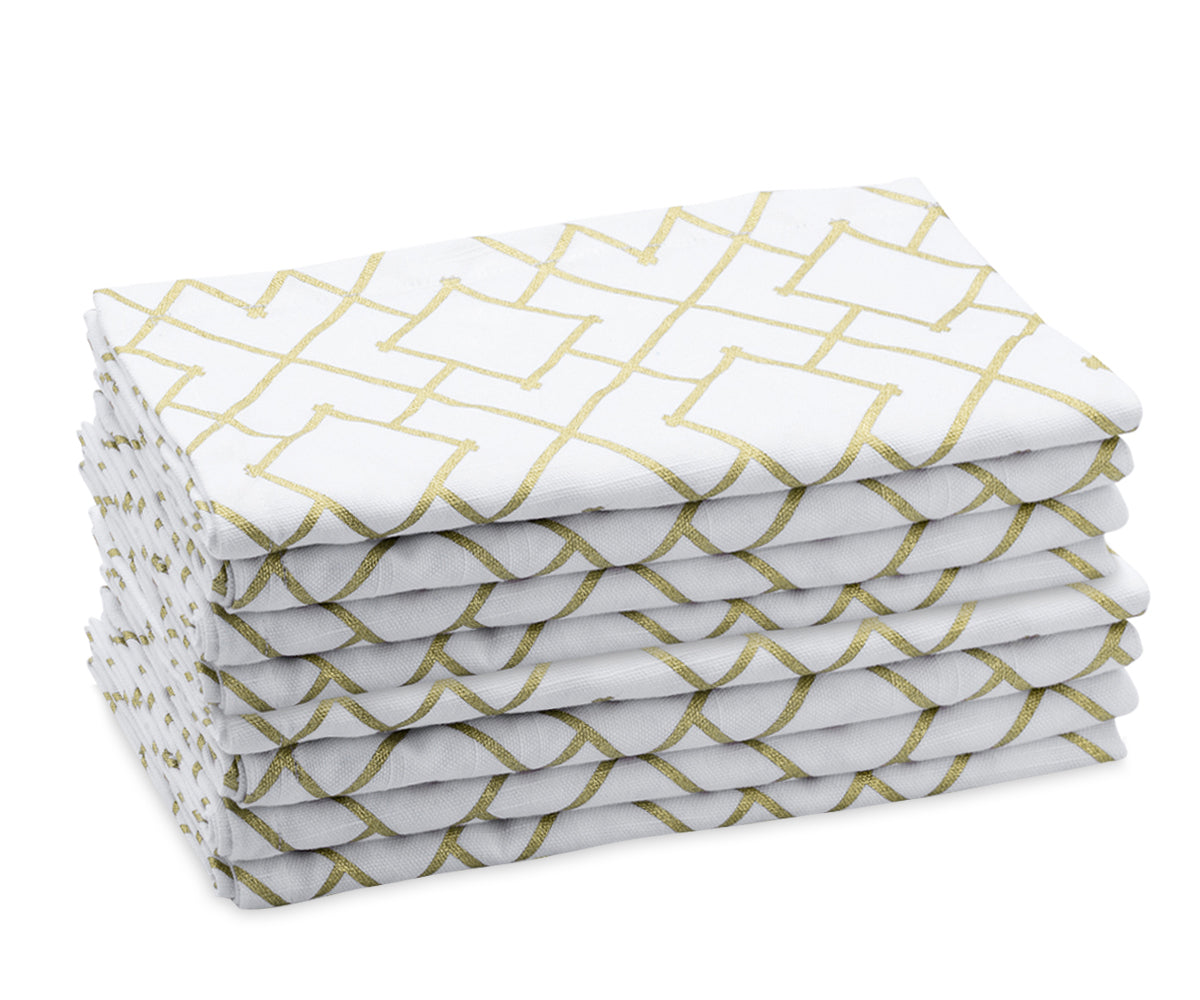 folding cloth napkins creative with folding techniques to add an extra element of visual interest to your table.  folding cloth napkins creative with folding techniques to add an extra element of visual interest to your table.