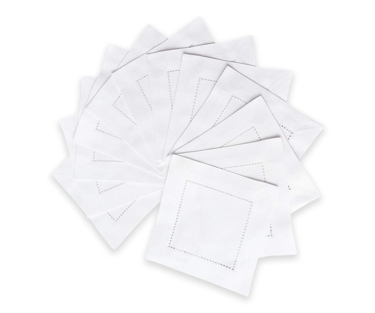 Add a fresh and charming touch to your table with our soft white cotton cocktail napkins. Add a fresh and charming touch to your table with our soft white cotton cocktail napkins.