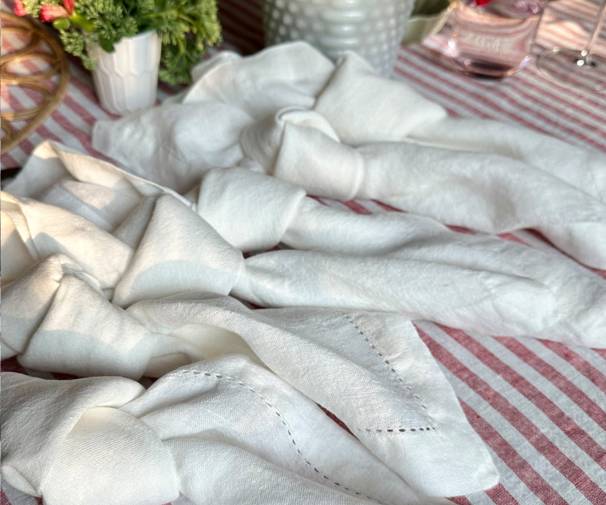 White Napkins Linen White Napkins Linen