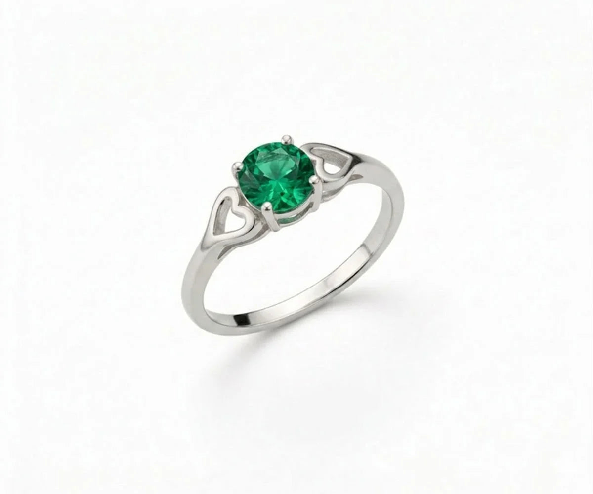may birthstone emerald ring in gold setting may birthstone emerald ring in gold setting