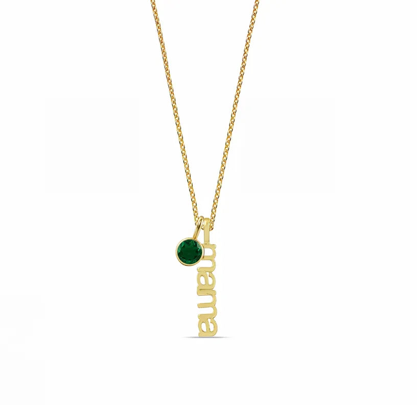 Elegant gold necklace with personalized stone Elegant gold necklace with personalized stone