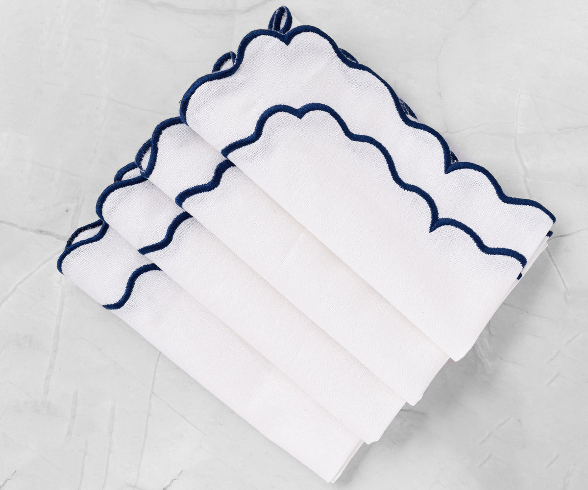 Elegant Napkins
Scalloped Edge Napkins
Decorative Napkins Elegant Napkins
Scalloped Edge Napkins
Decorative Napkins
