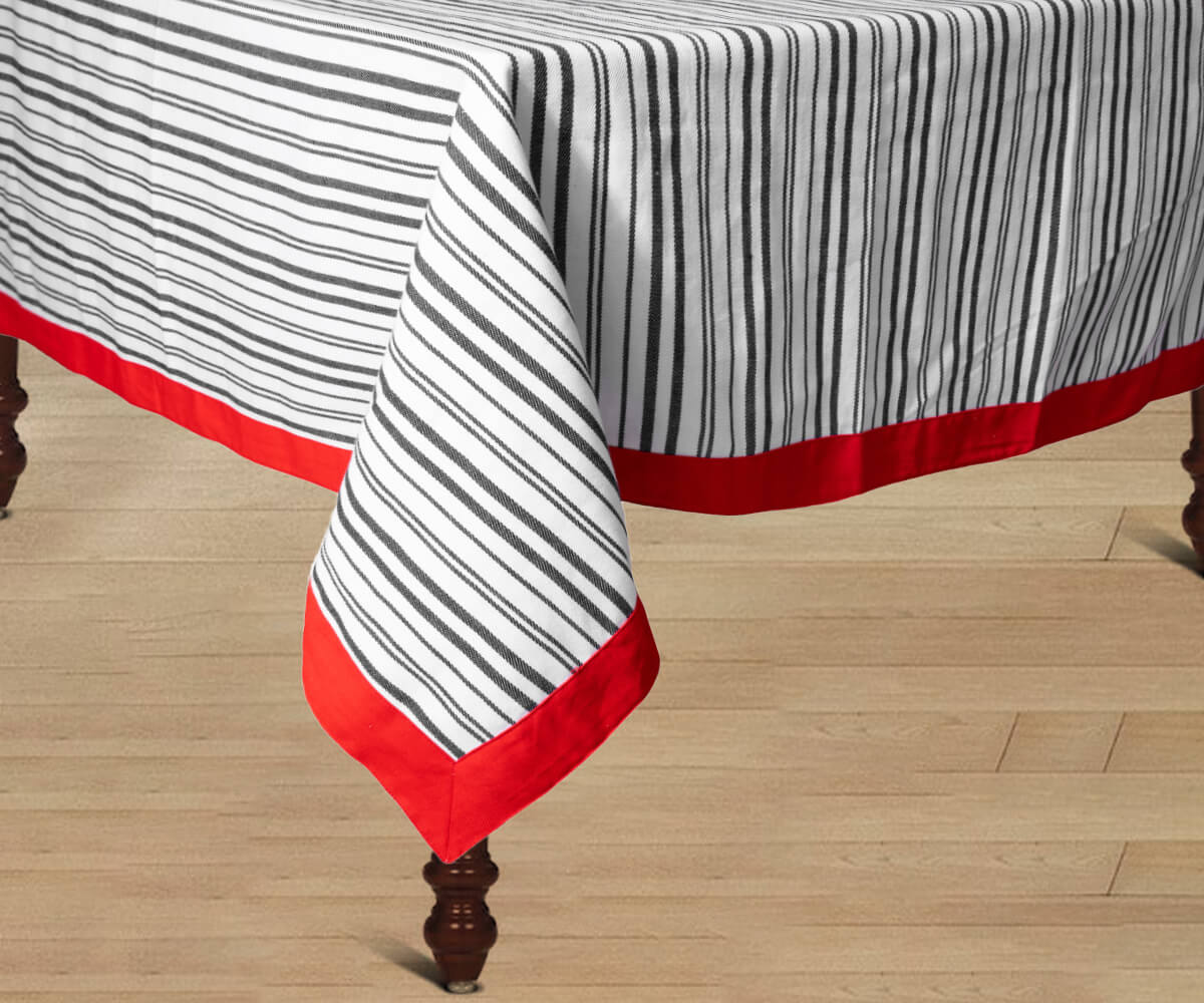 Cotton tablecloths come in a wide range of colors and patterns, making them versatile for both casual and formal dining occasions. Cotton tablecloths come in a wide range of colors and patterns, making them versatile for both casual and formal dining occasions.
