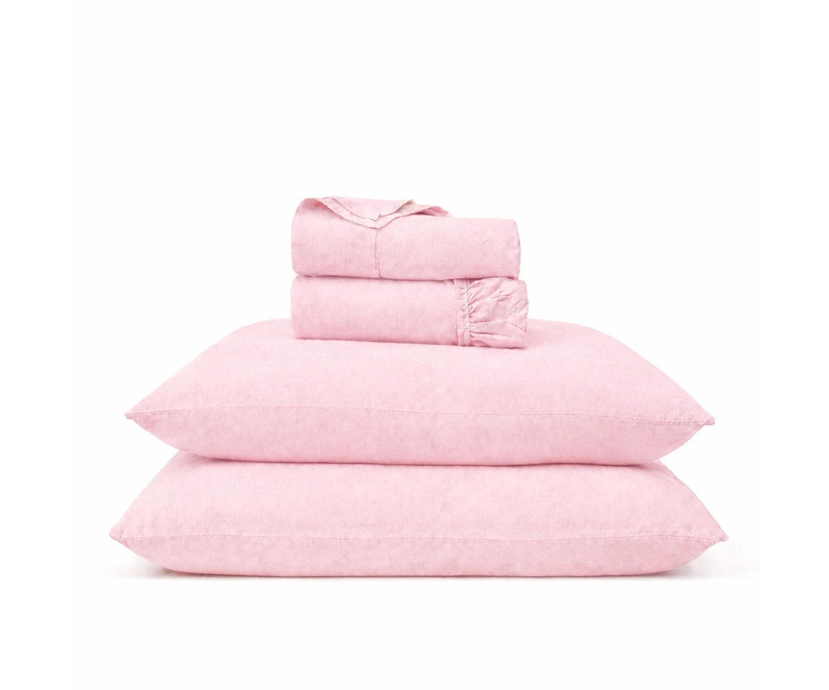 Pastel pink linen bedding set made from breathable flax linen, soft romantic bed sheets for a calm bedroom décor Pastel pink linen bedding set made from breathable flax linen, soft romantic bed sheets for a calm bedroom décor
