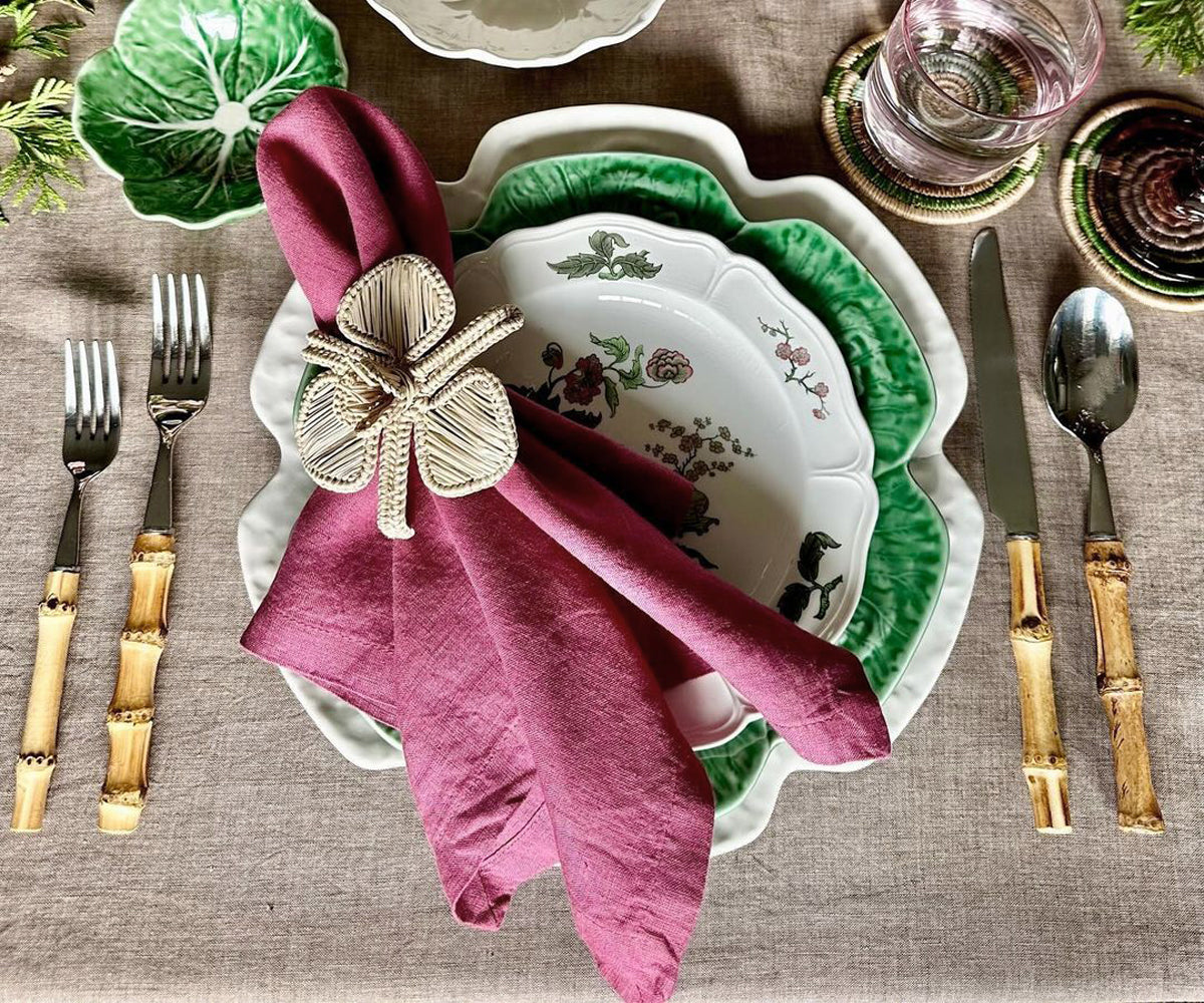 Linen napkins bulk, a practical and elegant solution for ensuring consistency in your event setup.