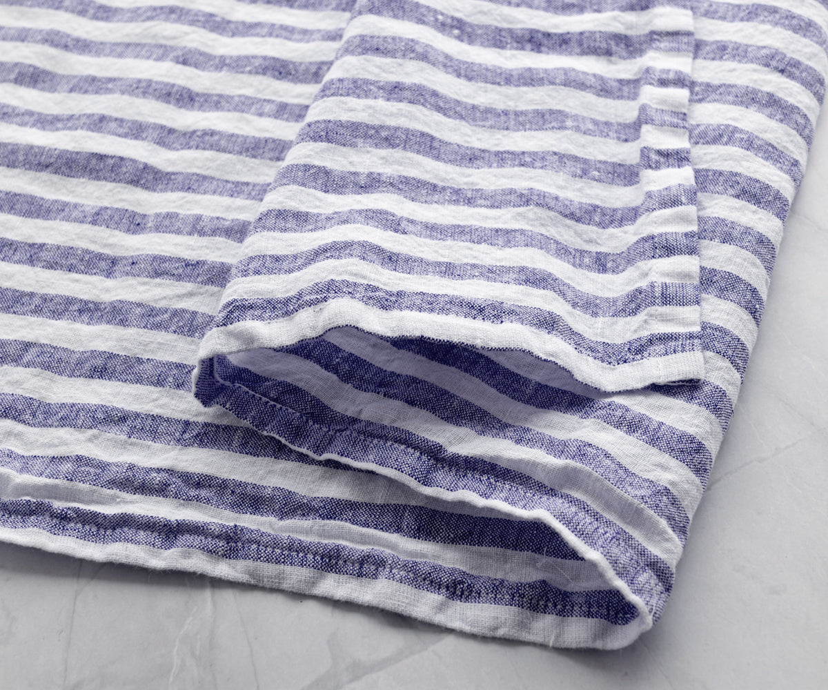 Elevate your bathing experience with our exquisite 100% linen towels, crafted for unparalleled luxury and comfort in your bathroom retreat. Elevate your bathing experience with our exquisite 100% linen towels, crafted for unparalleled luxury and comfort in your bathroom retreat.