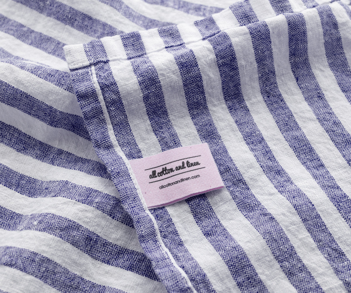 Experience the epitome of generosity with our meticulously crafted absorbent tea towels, boasting mitered corners for a touch of sophistication in your daily routine. Experience the epitome of generosity with our meticulously crafted absorbent tea towels, boasting mitered corners for a touch of sophistication in your daily routine.