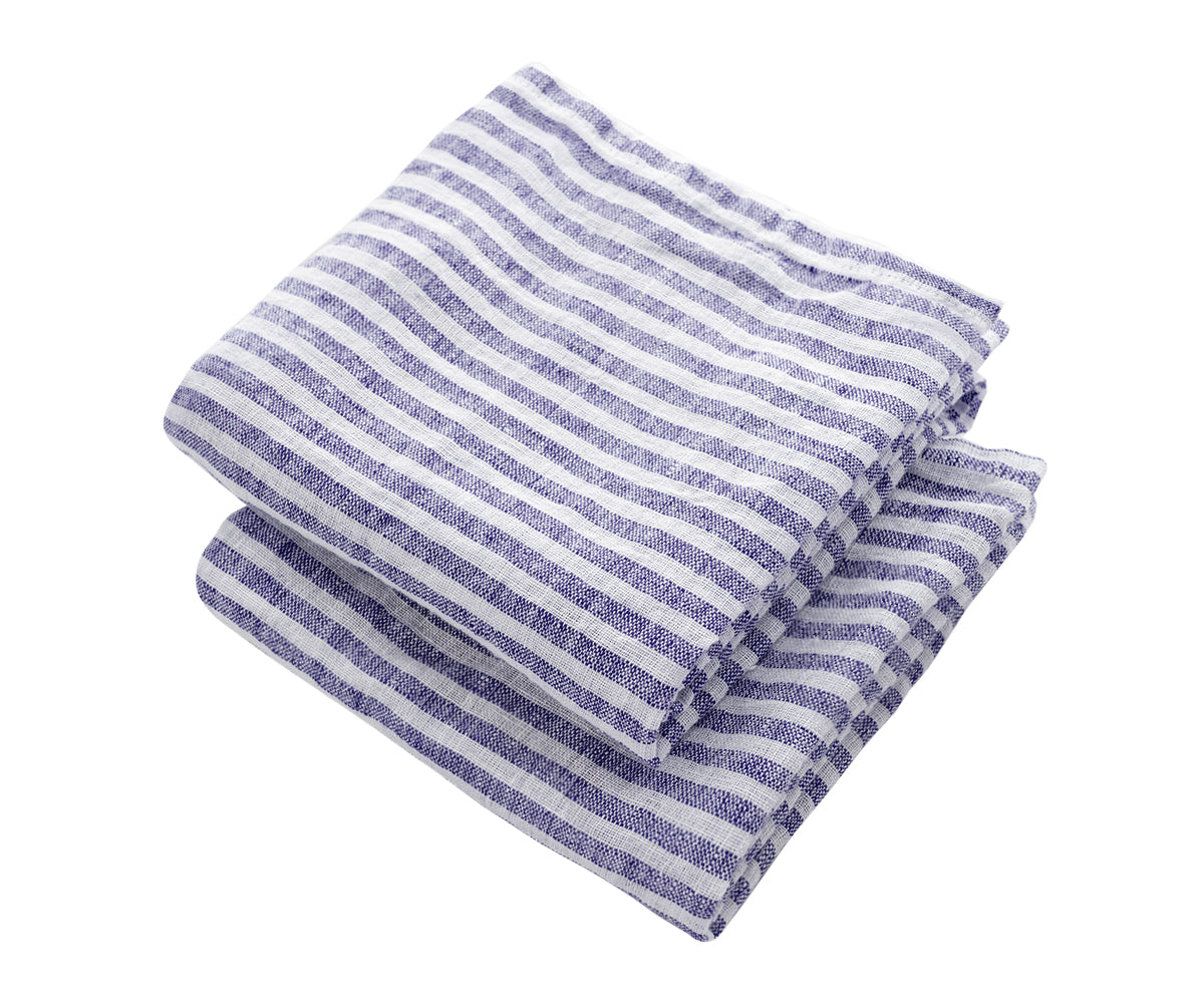 Pamper yourself with the pure luxury of our linen hand/face towel, a delicately crafted essential for your daily skincare routine. Pamper yourself with the pure luxury of our linen hand/face towel, a delicately crafted essential for your daily skincare routine.