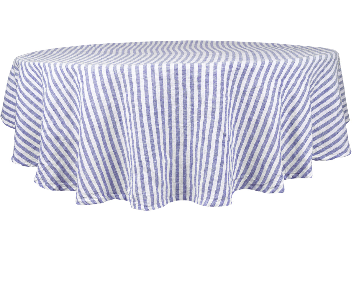 A Blue linen tablecloth for a bold and dramatic effect. A Blue linen tablecloth for a bold and dramatic effect.