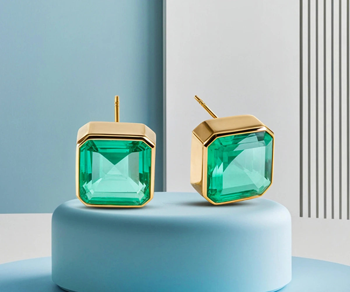 Elegant Emerald Quartz Earrings for Women with Gold Plated Finish Elegant Emerald Quartz Earrings for Women with Gold Plated Finish