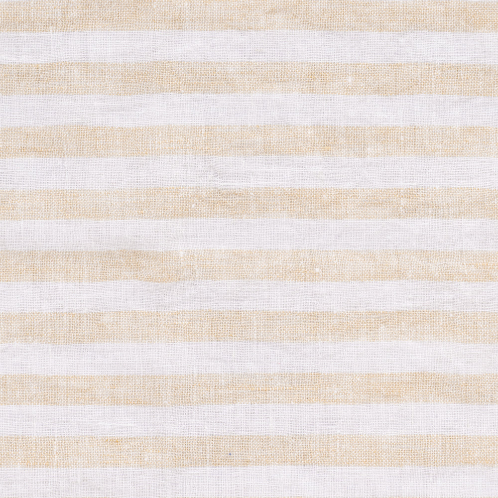 Soft and luxurious cloth dinner napkins for an exquisite dining experience. Soft and luxurious cloth dinner napkins for an exquisite dining experience.