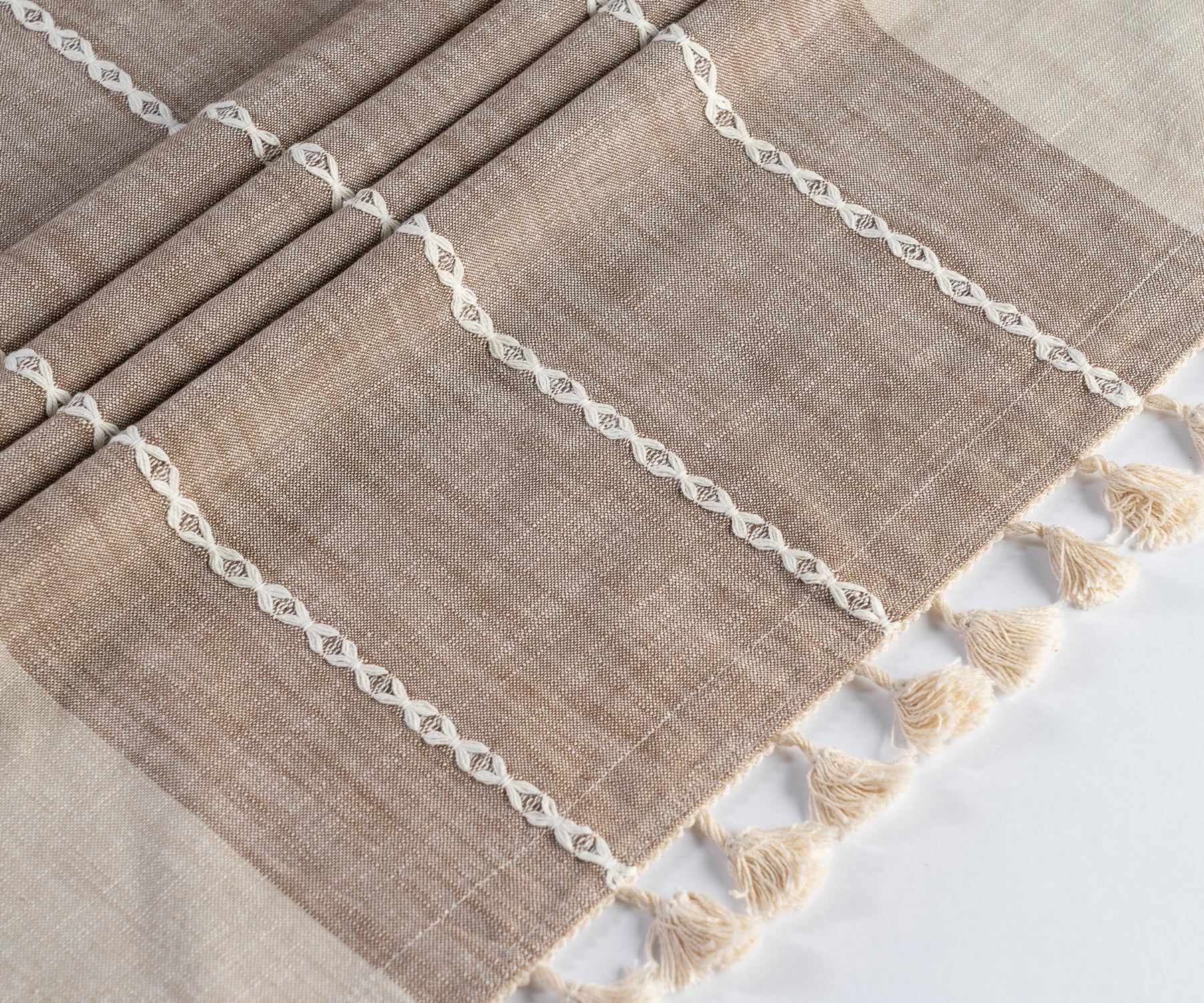 Striped Tablecloth - Tassel Tablecloth Striped Tablecloth - Tassel Tablecloth