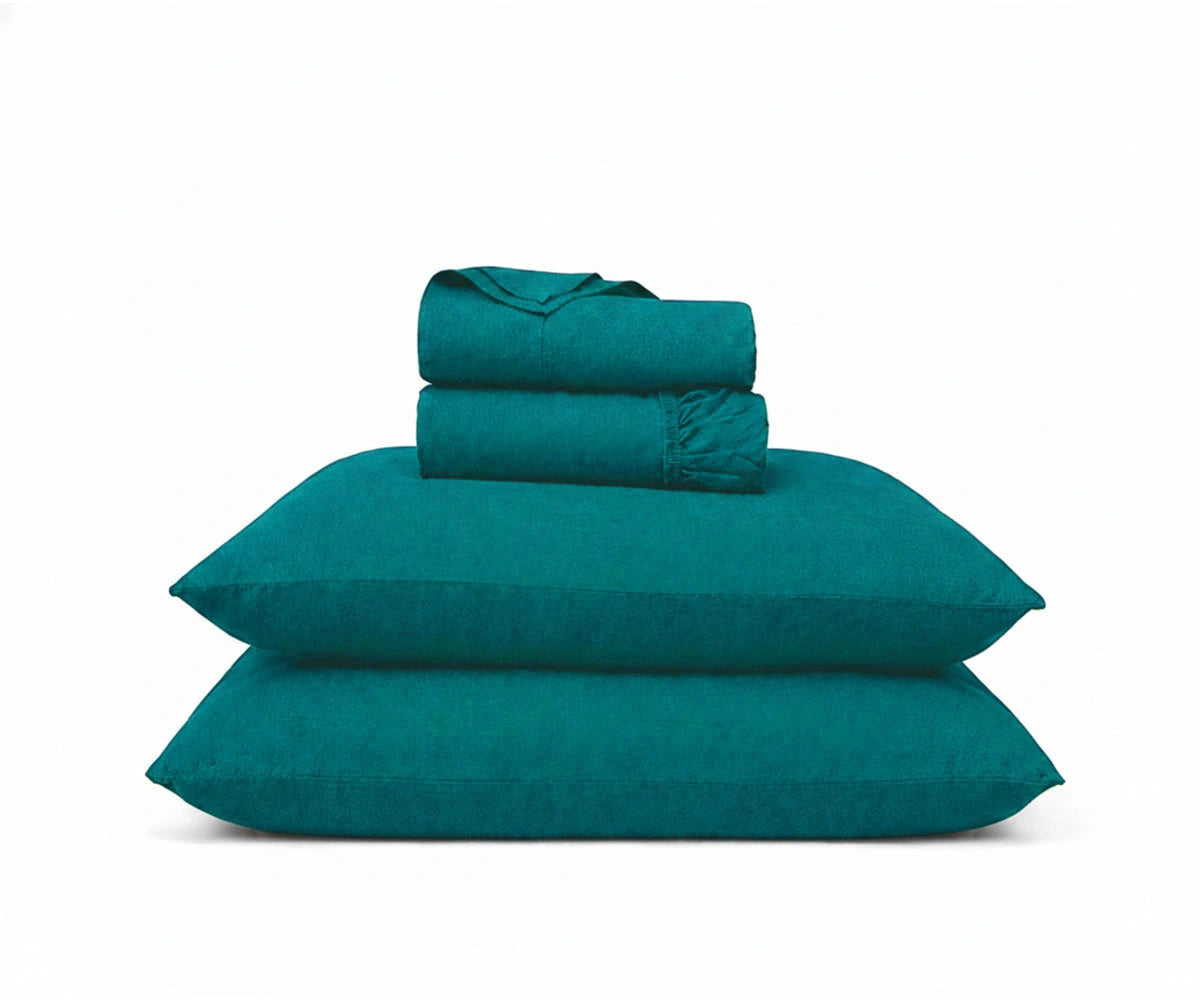 Teal linen bedding set made from 100% European flax, vibrant breathable luxury sheet set for modern bedroom decor Teal linen bedding set made from 100% European flax, vibrant breathable luxury sheet set for modern bedroom decor
