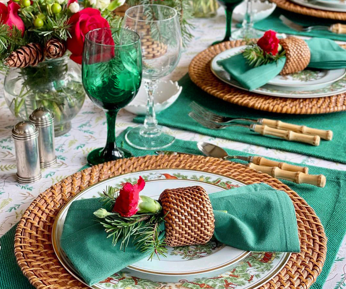 Dress up your table elegantly with black, red, and table placemats, and add a festive touch for Thanksgiving with themed options. Dress up your table elegantly with black, red, and table placemats, and add a festive touch for Thanksgiving with themed options.