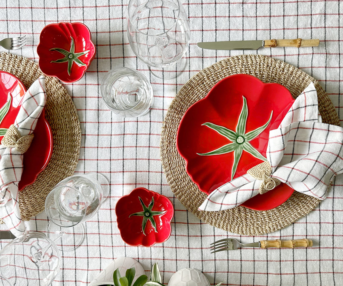 Discover black and white stripe tablecloths in multiple sizes, including round options for your table. Discover black and white stripe tablecloths in multiple sizes, including round options for your table.
