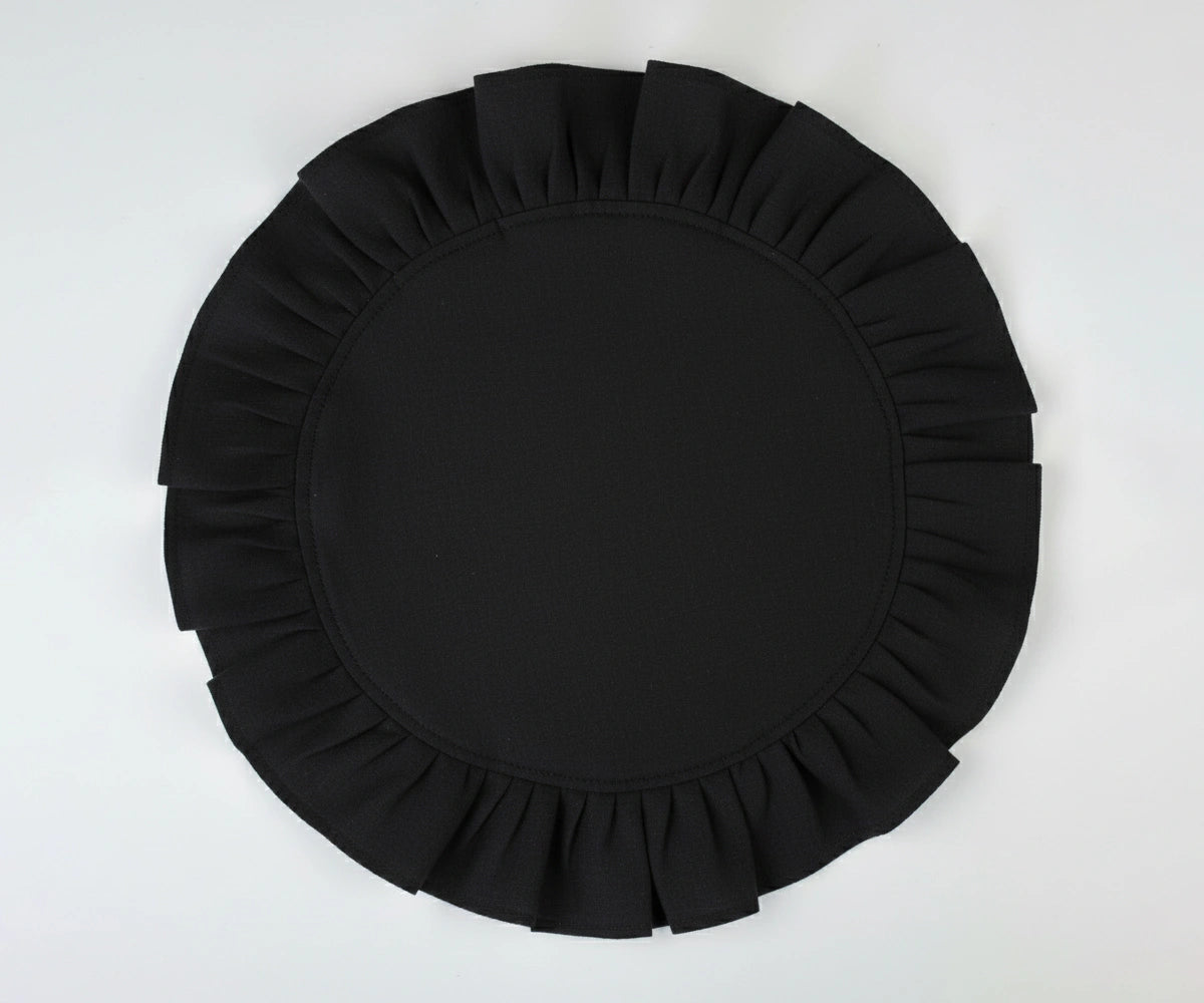 Black round ruffled cotton napkins featuring a minimalist linen finish, ideal for modern tables and formal dining setups. Black round ruffled cotton napkins featuring a minimalist linen finish, ideal for modern tables and formal dining setups.