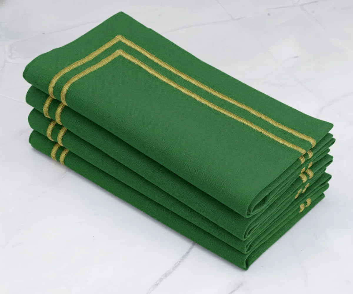 Green cotton napkins with gold border, decorative dining napkins Green cotton napkins with gold border, decorative dining napkins