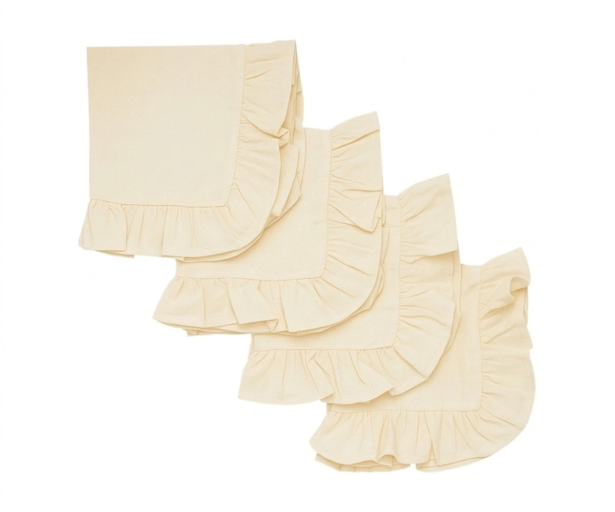 Ivory ruffle cloth napkins made from 100% cotton with elegant ruffled edges for wedding table décor and luxury dinner settings Ivory ruffle cloth napkins made from 100% cotton with elegant ruffled edges for wedding table décor and luxury dinner settings