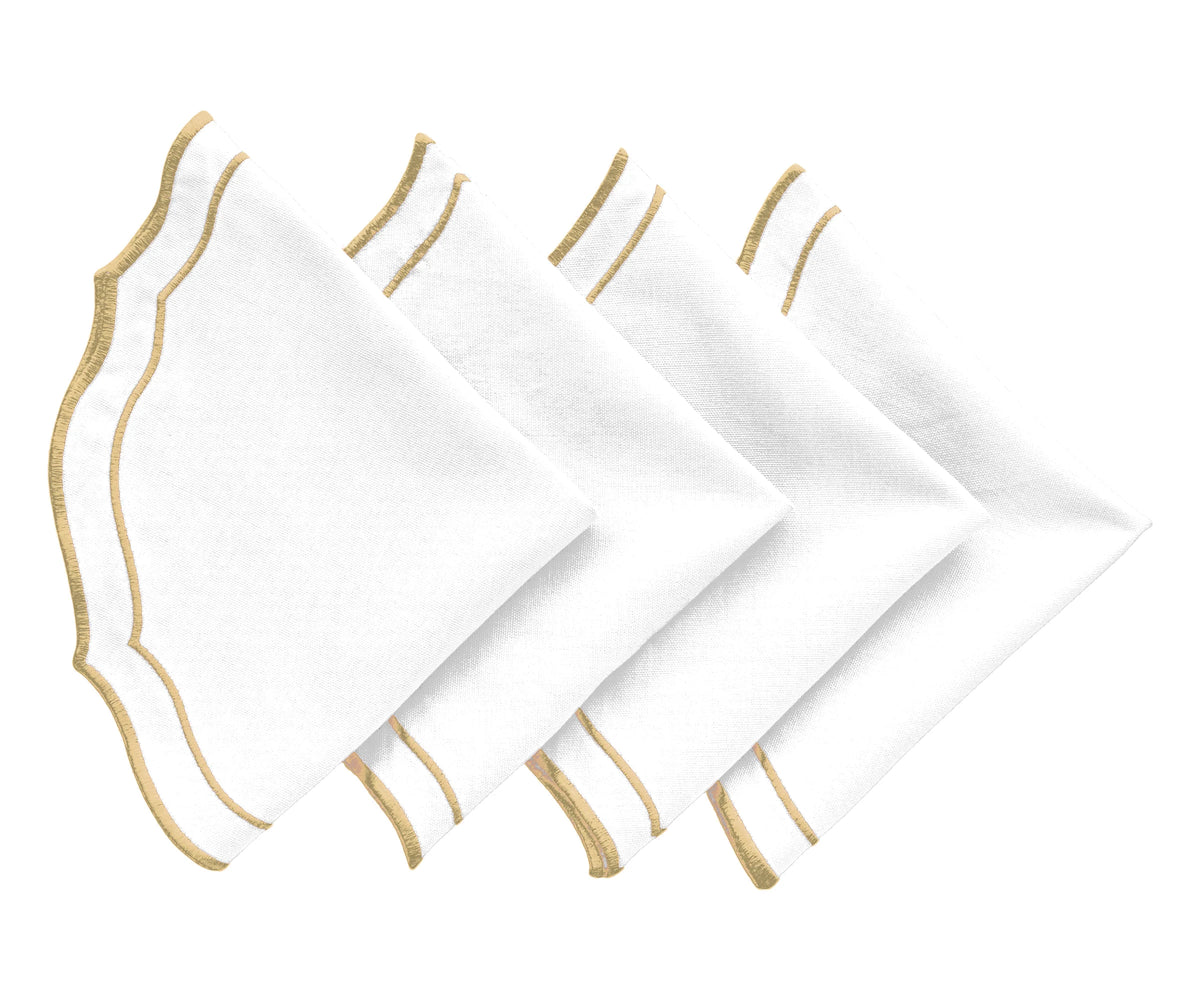 Set of 4 beige scalloped placemats – 100% cotton, 17-inch diameter Set of 4 beige scalloped placemats – 100% cotton, 17-inch diameter