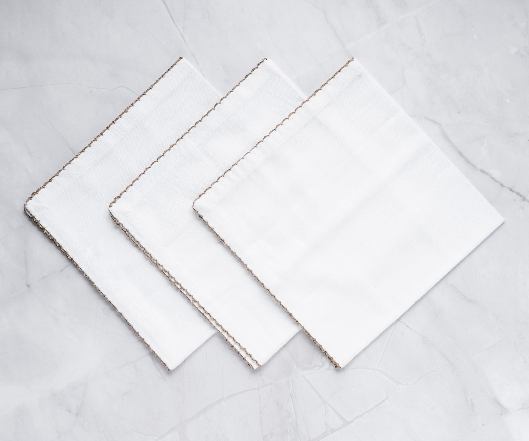 Cloth Napkins - Wedding Napkins - Shell Edge Napkin Cloth Napkins - Wedding Napkins - Shell Edge Napkin