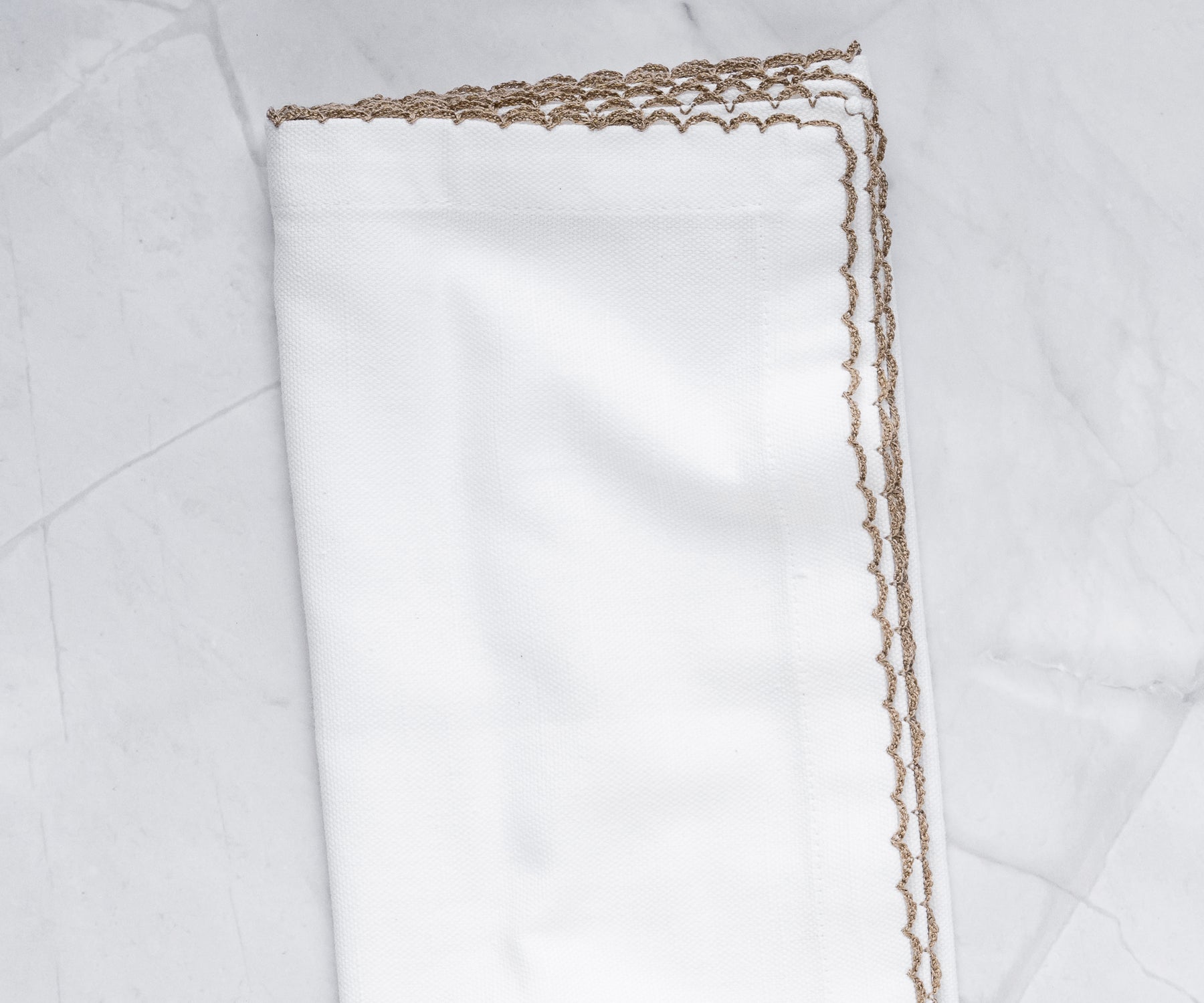 Cloth Napkins - Wedding Napkins - Shell Edge Napkin Cloth Napkins - Wedding Napkins - Shell Edge Napkin