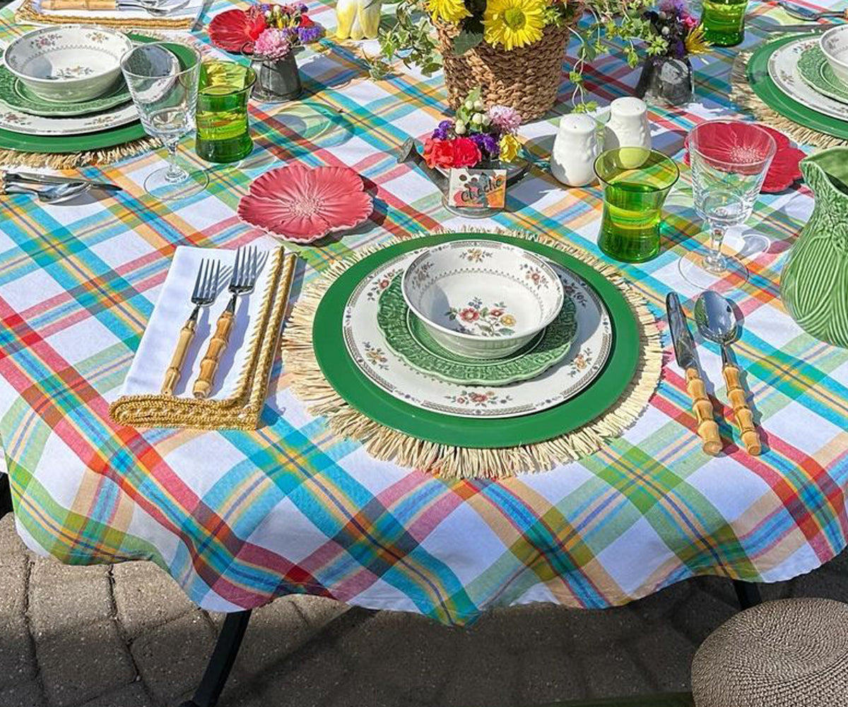 Cloth Napkins - Wedding Napkins - Shell Edge Napkin Cloth Napkins - Wedding Napkins - Shell Edge Napkin