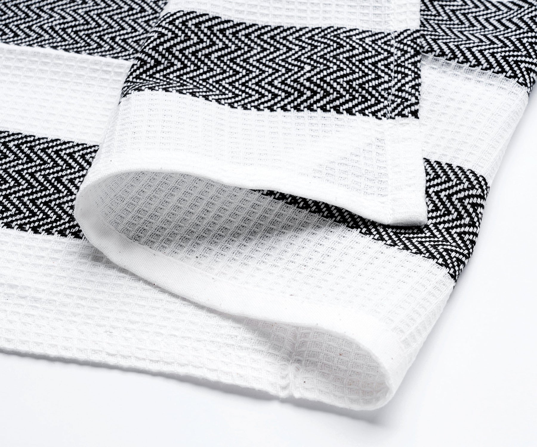 Stripes towel in assorted colors for versatile kitchen styling. Stripes towel in assorted colors for versatile kitchen styling.