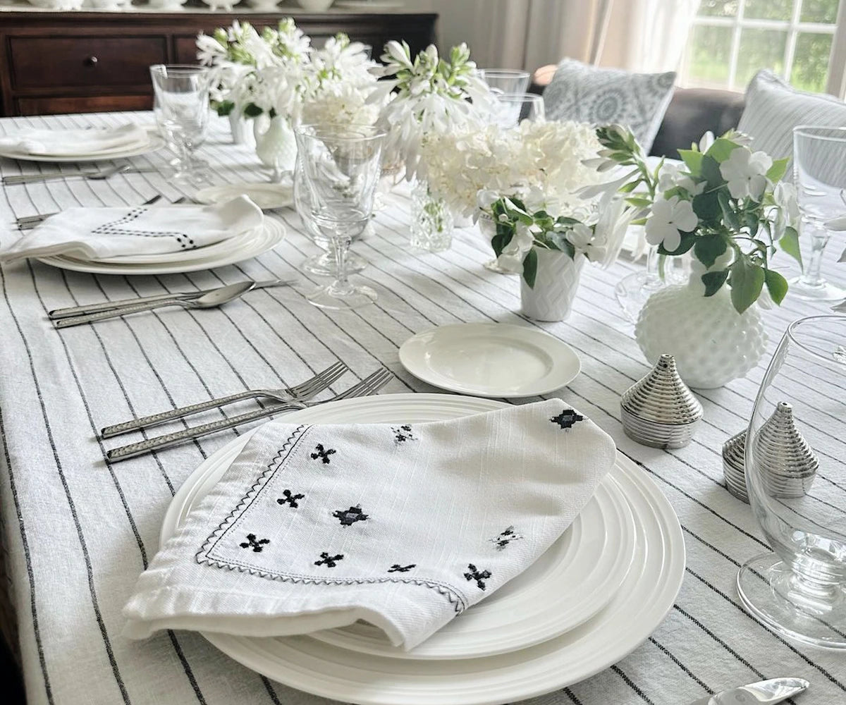 Embroidered Cloth Napkins - Black Embroidered Cloth Napkins - Black