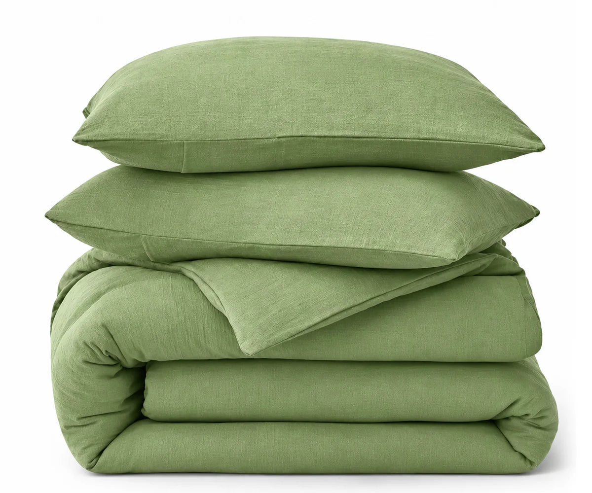 Sage green linen duvet cover made with breathable linen fabric for comfortable bedding Sage green linen duvet cover made with breathable linen fabric for comfortable bedding