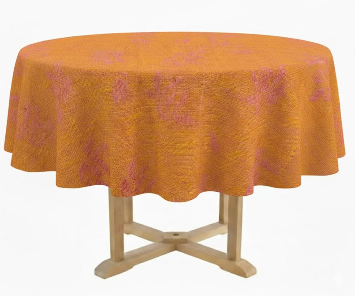 Burnt orange round tablecloth with dusty pink botanical design Burnt orange round tablecloth with dusty pink botanical design