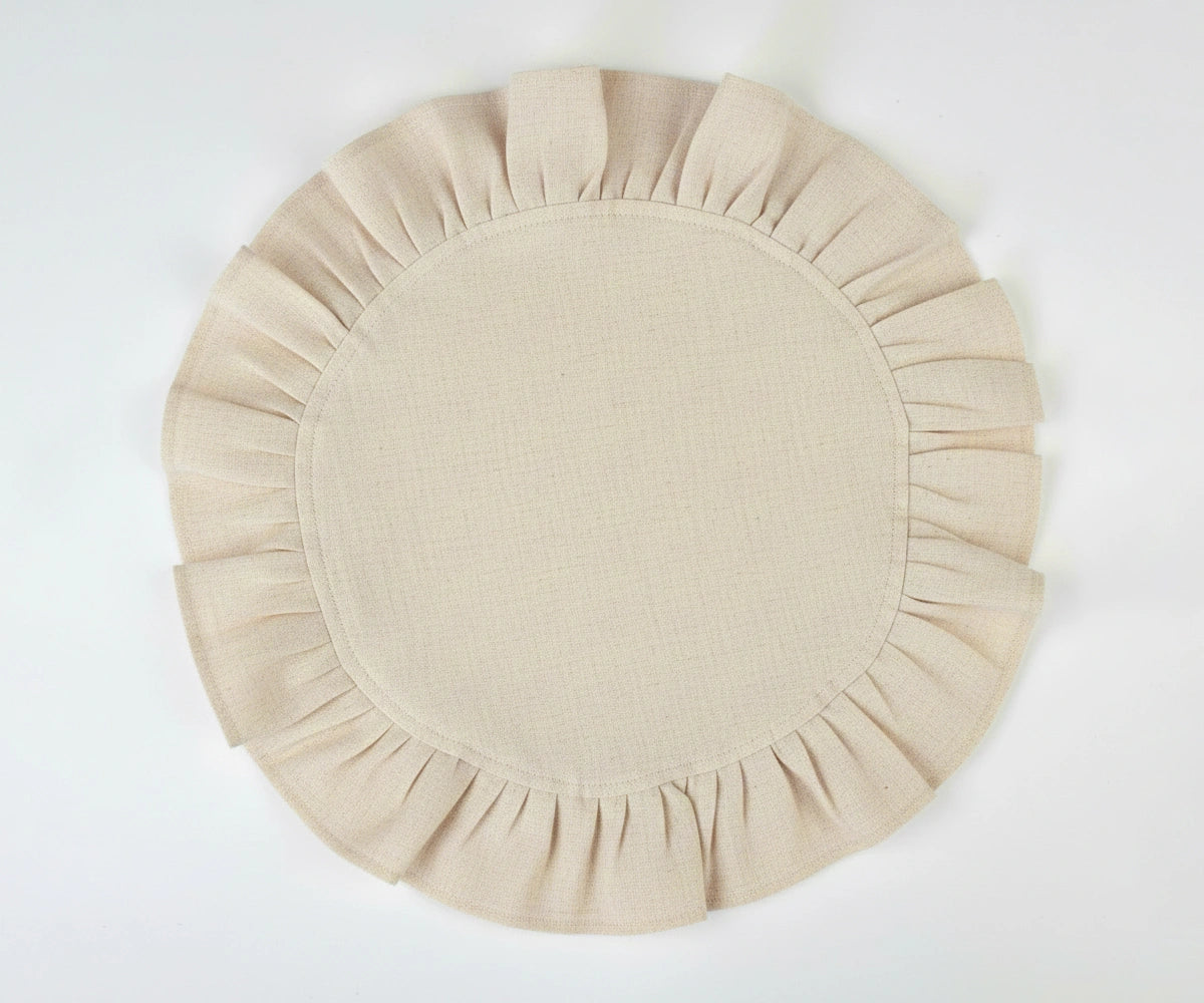 Natural round ruffled cotton napkins with an organic linen finish, perfect for minimalist and eco-conscious dining. Natural round ruffled cotton napkins with an organic linen finish, perfect for minimalist and eco-conscious dining.
