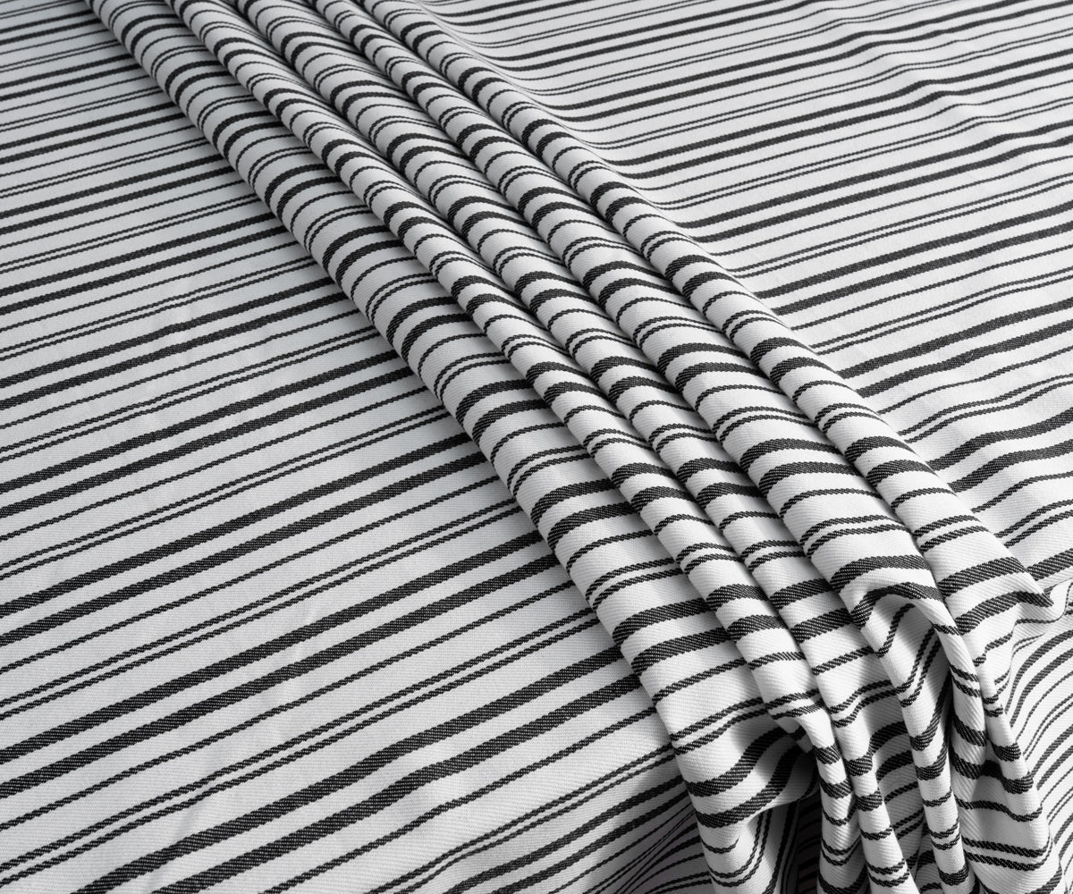 Elevate the dining experience in your restaurant with our high-quality Restaurant Tablecloths. Elevate the dining experience in your restaurant with our high-quality Restaurant Tablecloths.