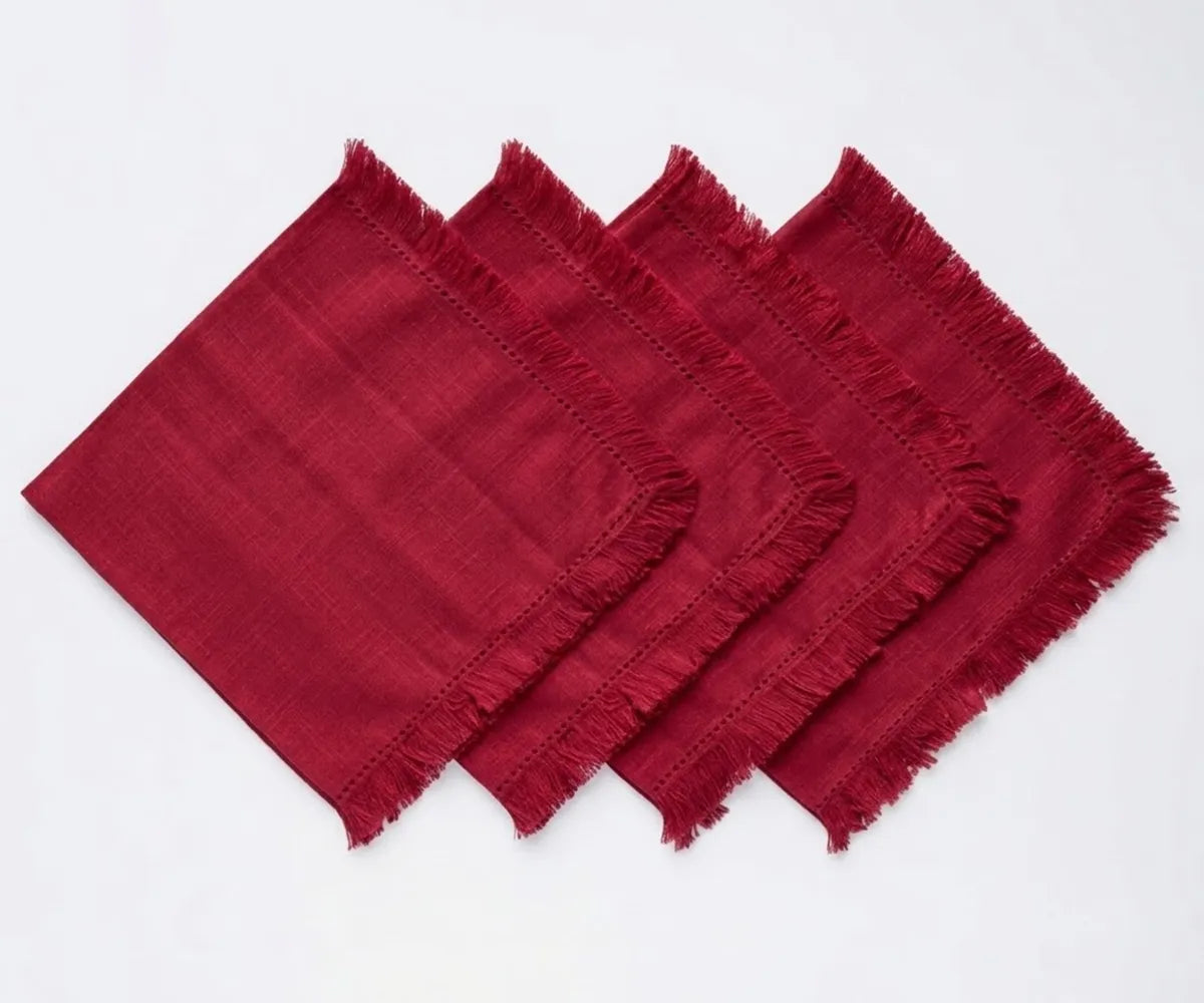 Durable cotton dinner napkins with stylish fringe edges, suitable for weddings, parties, and home table settings. Durable cotton dinner napkins with stylish fringe edges, suitable for weddings, parties, and home table settings.