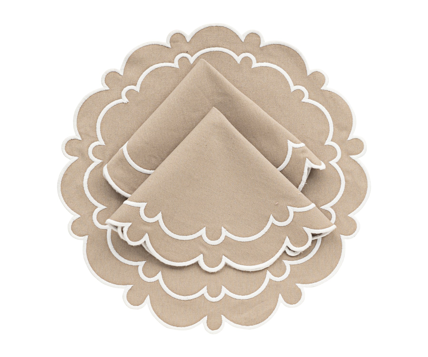 scalloped placemats are perfect for any occasion scalloped placemats are perfect for any occasion