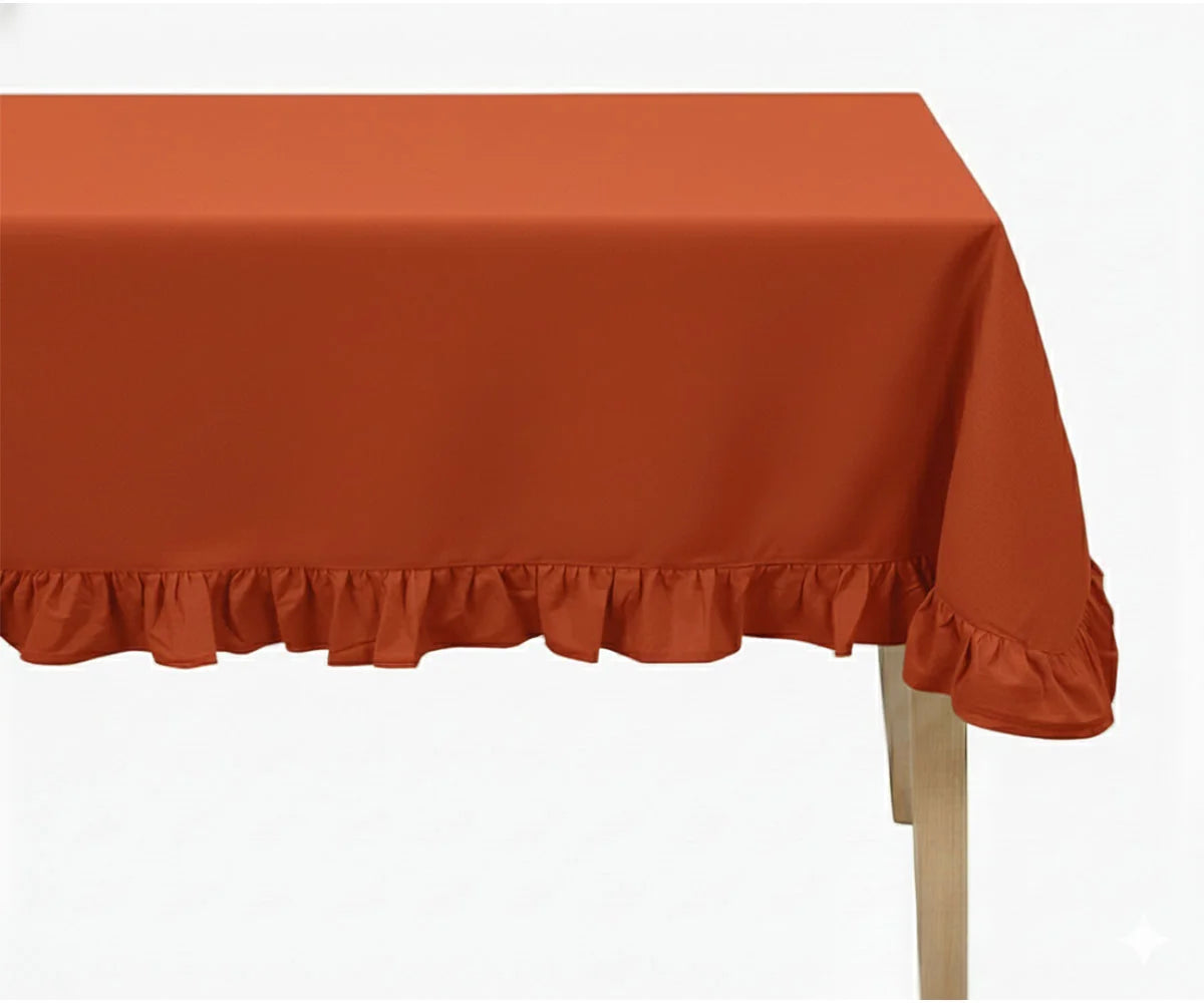 Rust round cotton tablecloth with ruffle edge Rust round cotton tablecloth with ruffle edge